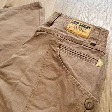 GRIP SWAN 베이지 카고 팬츠