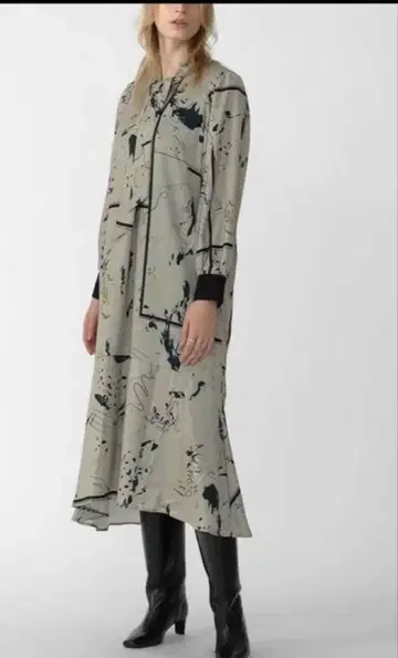 새상품 야마다야 Aga 아트 프린트 보타이 원피스