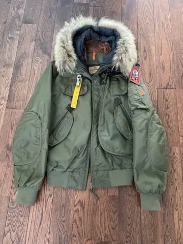 파라점퍼스 자켓