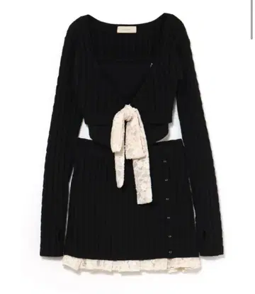 andmary Sasha lace set up