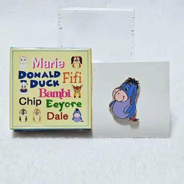 디즈니 곰돌이 푸 핀 배지 이요르