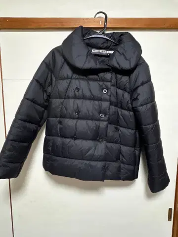 NIKO AND - 블랙 다운 자켓