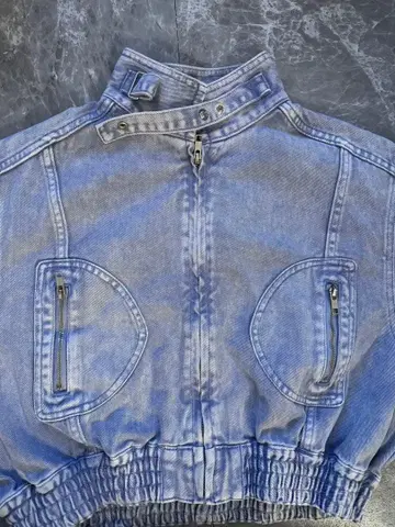 러그아젬 크롭 데님 자켓 Y2K 퇴색 컬러 나카마치 아야 착용