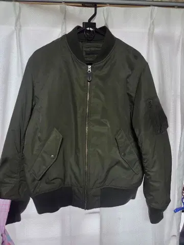 유니클로 MA1 플라이트 자켓 블루종 카키 M