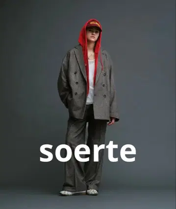 Oversized jacket / Wide straight slacks