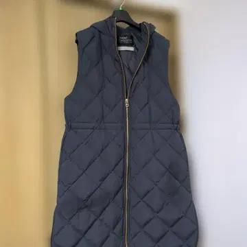 안피로 TAION 다운 베스트 차콜