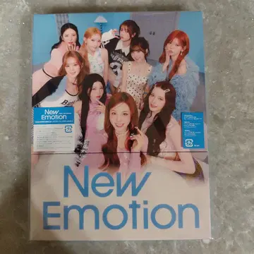 NiziU New Emotion 초회 생산 한정판 B ( CD+소책자 )