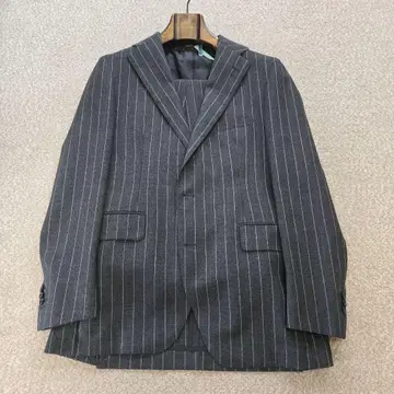 컨디션 최상 [ TAGLIATORE/딸리아또레 ] 수트