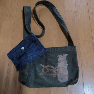 45R 올리브 그린 숄더백