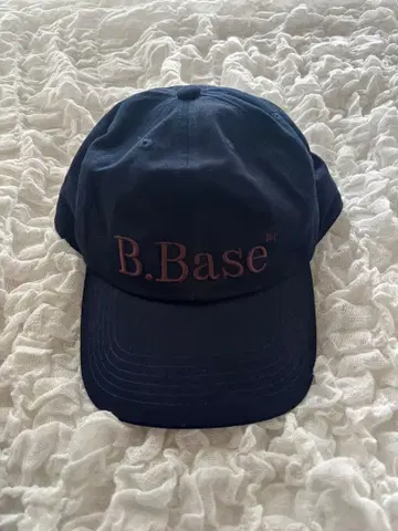 [ 미사용 새상품 ] BrokenBase 네이비 캡