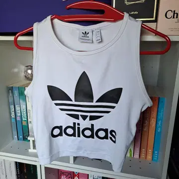 adidas 화이트 크롭 탱크탑