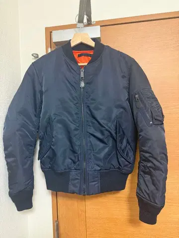 AVIREX MA-1 플라이트 자켓 네이비 M