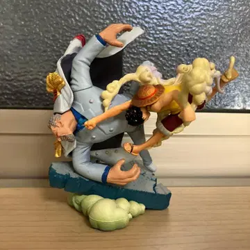 원피스 피규어 로그박스 마린포드편 루피 vs 가프