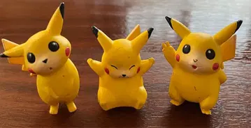 초기 피카츄 피규어 3개 세트