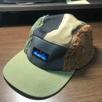 KAVU 캡 사이드 보아