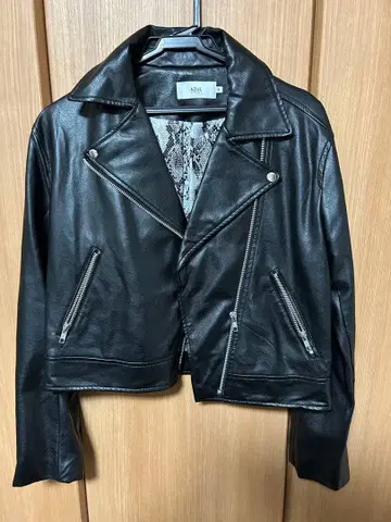 [ AZUL ] 블랙 라이더 자켓 S 사이즈