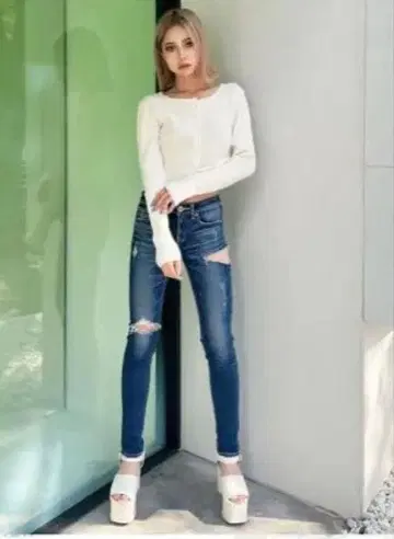 GYDA 데미지 가공 스키니 데님