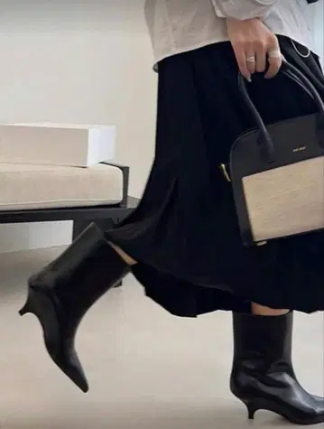 블랙 힐 부츠 6cm 힐