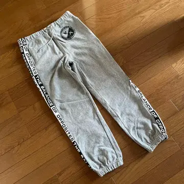 RVCA 웨트 팬츠 로고