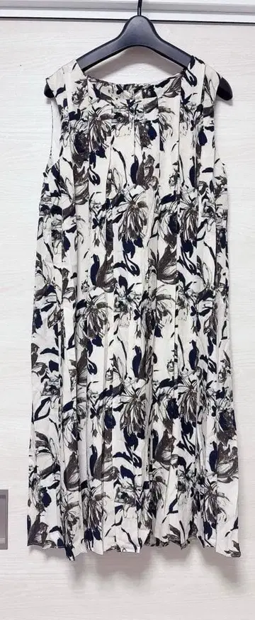 부즈루드 꽃무늬 원피스 택 포함 새상품