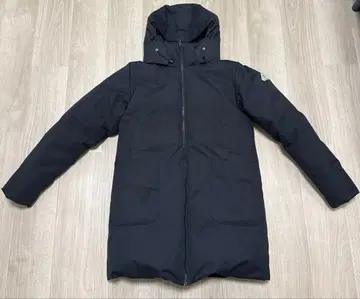 PYRENEX 다운 자켓 블랙