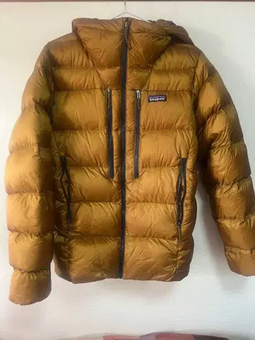 patagonia 피츠로이 다운 자켓 XS