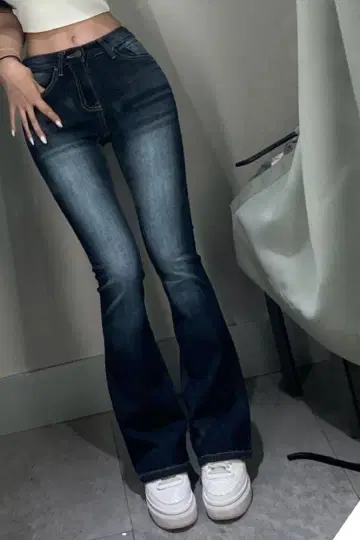 미사용 새상품: amood 다크 블루 데님 팬츠