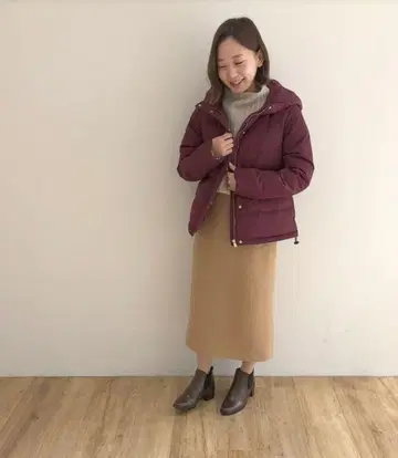 테치치 고밀도 타프타 숏 다운 코트 보르도 리몬타