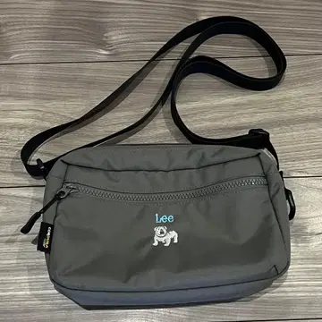 리 숄더 백 불독