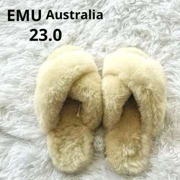 EMU Australia 베이지 퍼 샌들 23.0
