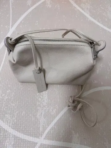 마르코 마시 화이트 숄더백