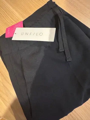 UNFIRO 속기모 조그 팬츠 블랙 택 포함 새상품 사이즈 LT