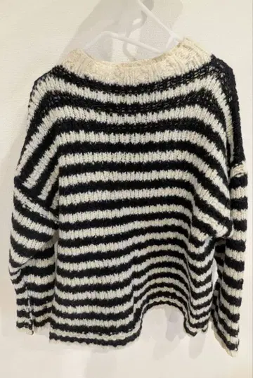 이에나 니트 보더