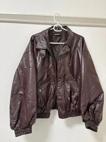 다크 브라운 가죽 벌룬 슬리브 자켓