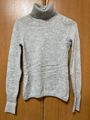 유니클로 여성용 캐시미어 100% 하이넥 터틀넥 스웨터