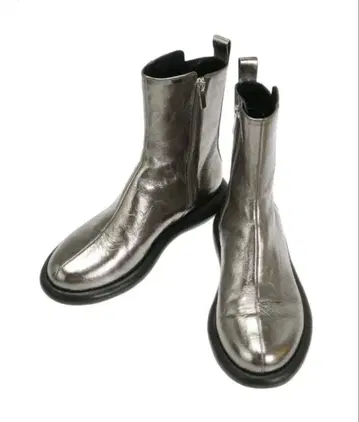 [ un3d. ] 실버 가죽 부츠 37 사이즈 미사용 새상품