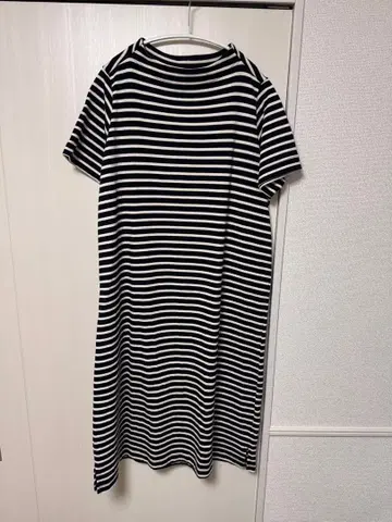 [ 새상품급 ] nisica 보더 원피스 블랙아이보리