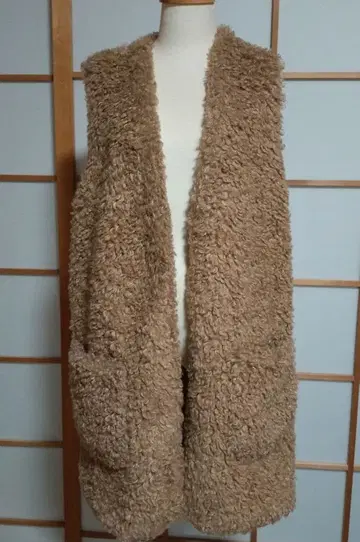 에코 퍼 베스트 보아 베스트 LOUNIE 루니