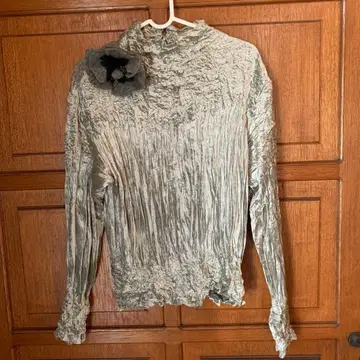 그레이 플리츠 가공 긴팔 상의 프리 사이즈