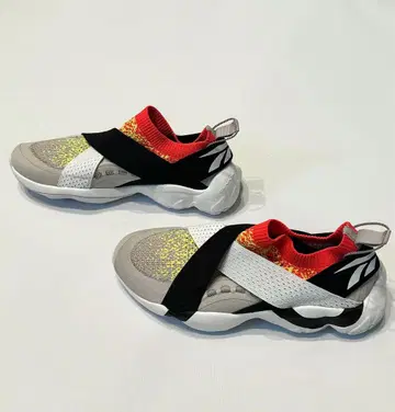 [새상품] Reebok 스니커즈 26cm