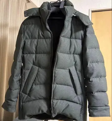 STUTOSTEIN 다크 그레이 후드 부착 다운 자켓