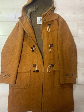 Fifty Crowns 더플 코트 48 브라운