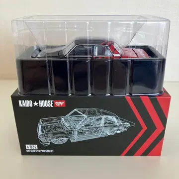 MINI GT 1/64 DATSAN 510