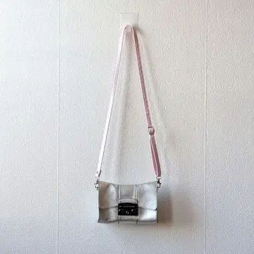 FURLA 실버 숄더백