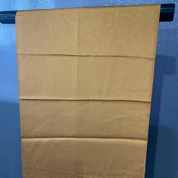 오비 장식 천 작가 작품 겨자색