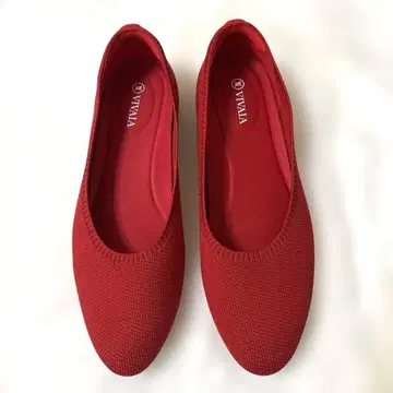 컨디션 최상 [ VIVAIA ] 비바이어 플랫슈즈 니트 펌프스 레드