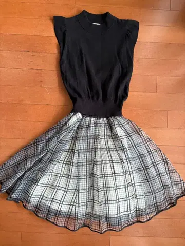 스나이델 원피스