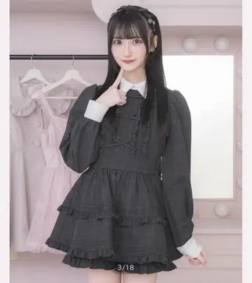 pium 프릴 리본 카라 부착 셋업 블랙 체크