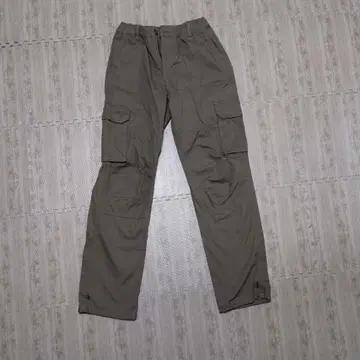 카고 팬츠 카키색 L 사이즈 인심 74cm