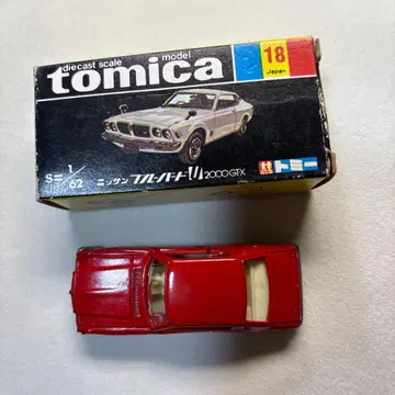 [당시물] 토미카 No.18 닛산 블루버드U 2000GTX 빨간색 상자